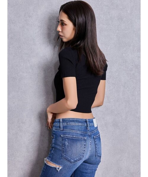 GYDA（ジェイダ）の「GG bijou MOLDニットトップス（ニット/セーター・レディース・ブラック/オフホワイト・FREE）」の4枚目の写真