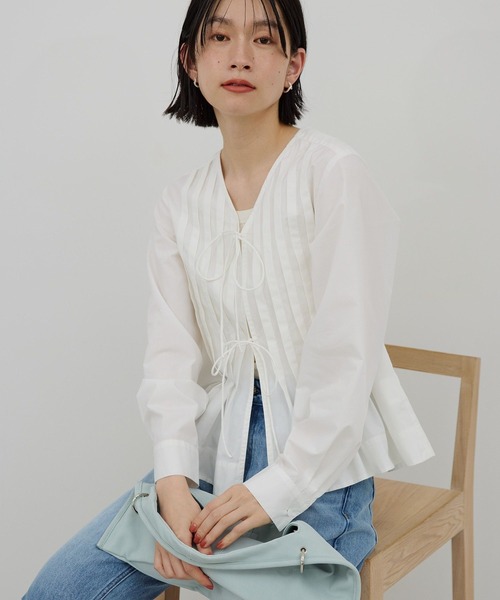 期間限定Holic Blouse / White ブラウス WHYTO.｜フロント プリーツ ブラウス “FRONT PLEATS BLOUSE