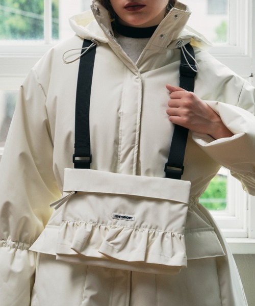 HONEY MI HONEY（ハニーミーハニー）の「rainproof frill mini shoulder bag（ショルダーバッグ・レディース・ブラック/ピンク/ホワイト・FREE）」の13枚目の写真