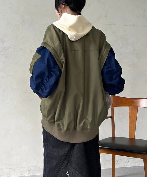 un dix cors（アンディコール）の「デニムスリーブMA1ジャケット（ブルゾン・レディース・カーキ/オリーブ/チャコールグレー・FREE）」の5枚目の写真