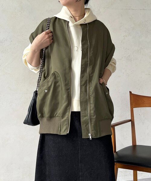 un dix cors（アンディコール）の「デニムスリーブMA1ジャケット（ブルゾン・レディース・カーキ/オリーブ/チャコールグレー・FREE）」の11枚目の写真