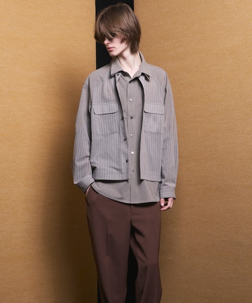 MAISON SPECIAL（メゾンスペシャル）の「《UNISEX》Prime-Over Layering Open Collar Shirt/プライムオーバーレイヤリングオープンカラーシャツ【MAISON SPECIAL/メゾンスペシャル】（シャツ/ブラウス・メンズ・グレイッシュベージュ/ブラック・2/1/0）」の16枚目の写真