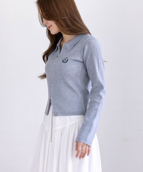 clear（クリア）の「刺繍入りダブルジップ長袖ニットトップス[カジュアル 着回し抜群 大人]≪新作≫（ニット/セーター・レディース・ブラック/アイボリー/グレー/レッド/ネイビー・F）」の7枚目の写真