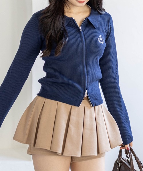 clear（クリア）の「刺繍入りダブルジップ長袖ニットトップス[カジュアル 着回し抜群 大人]≪新作≫（ニット/セーター・レディース・ブラック/アイボリー/グレー/レッド/ネイビー・F）」の17枚目の写真