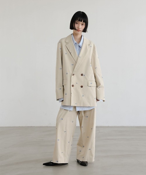 LOWRYS FARM（ローリーズファーム）の「Ｃ／Ｎシシュウタックワイドパンツ 655808（その他パンツ・レディース・ベージュ系その他・LARGE/MEDIUM）」の11枚目の写真