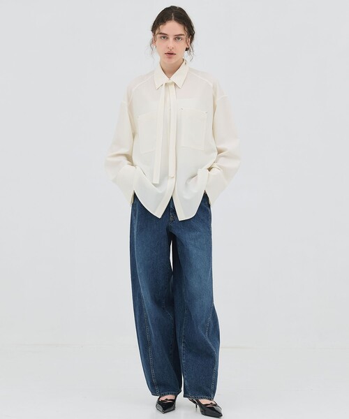 PUBLIC TOKYO（パブリックトウキョウ）の「【2026春新作】PUBLIC DENIM CURVE（デニムパンツ・レディース・ブルー/ライトブラック・3/2/1）」の6枚目の写真