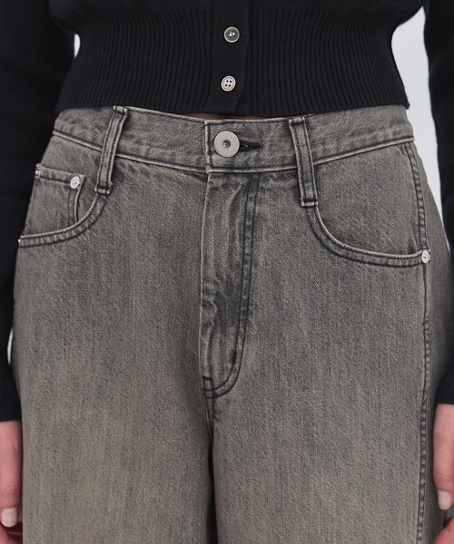 PUBLIC TOKYO（パブリックトウキョウ）の「【2026春新作】PUBLIC DENIM CURVE（デニムパンツ・レディース・ブルー/ライトブラック・3/2/1）」の8枚目の写真