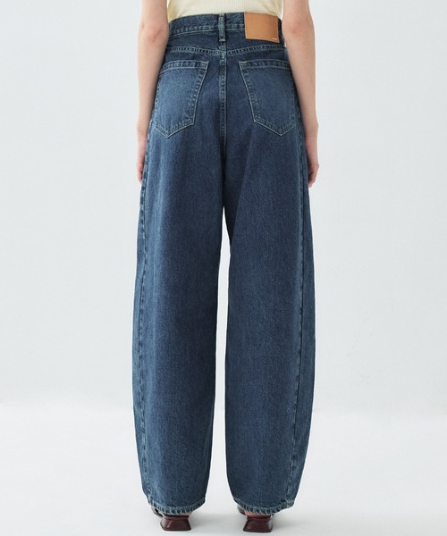 PUBLIC TOKYO（パブリックトウキョウ）の「＊即完売＊予約受付中【2026春新作】PUBLIC DENIM CURVE｜バルーンパンツ｜カーブデニム（デニムパンツ・レディース・ブルー/ライトブラック・3/2/1）」の20枚目の写真