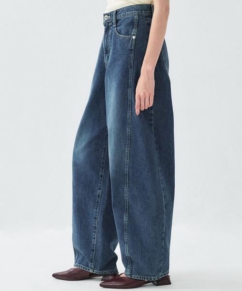 PUBLIC TOKYO（パブリックトウキョウ）の「＊即完売＊予約受付中【2026春新作】PUBLIC DENIM CURVE｜バルーンパンツ｜カーブデニム（デニムパンツ・レディース・ブルー/ライトブラック・3/2/1）」の19枚目の写真