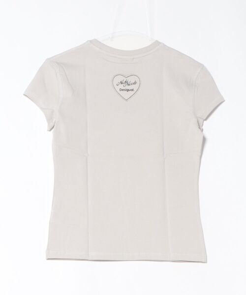 Desigual(デシグアル)の「【Desigual × Nicki Nicole】「BOYS LIE」メタリックハートプリント 半袖Tシャツ(Tシャツ/カットソー・レディース・ブルー・S/M/XL/L/XS)」の2枚目の写真