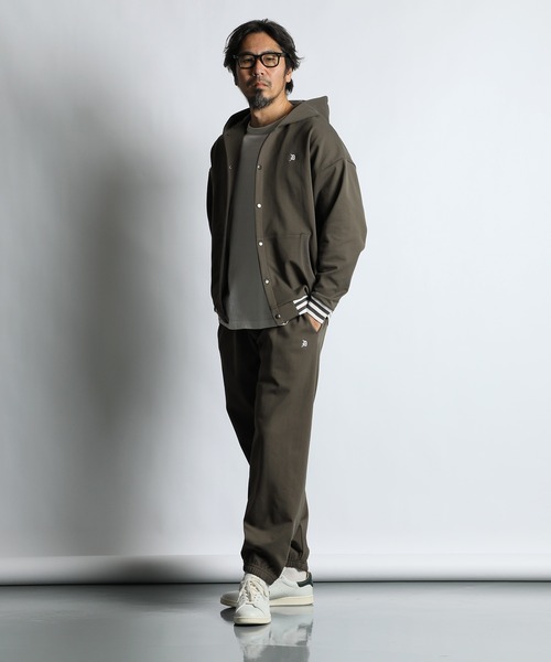 The DUFFER of ST.GEORGE(ザダファーオブセントジョージ)の「「AIR FLEX」SETUP JOGGER PANTS:機能素材 「エアフレックス」セットアップ ジョガーパンツ(スウェットパンツ・メンズ・グレイッシュベージュ/ブラック・X-LARGE/LARGE/MEDIUM/SMALL)」の7枚目の写真