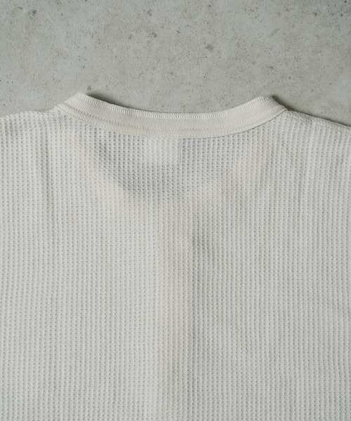 JEMORGAN(ジェーイーモーガン)の「"04"≪JEMORGAN≫パックT ワッフル ヘンリーネック 半袖Tシャツ(Tシャツ/カットソー・メンズ・オフホワイト/ブラック/アイボリー・SMALL/MEDIUM/LARGE/X-LARGE)」の5枚目の写真