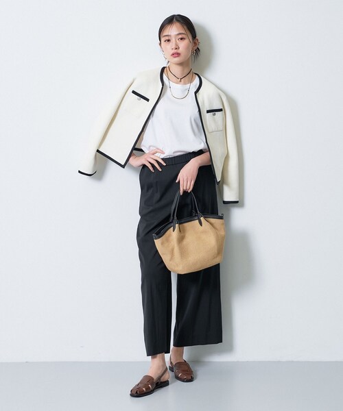 INDIVI（インディヴィ）の「【軽量／セレモニー】ブークレジャケット ニットカーディガン（カーディガン/ボレロ・レディース・ホワイト系7/ブルー系9/ブラック・38/15 /13/05/34）」の12枚目の写真