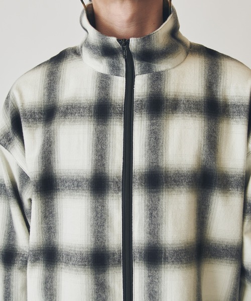 Lui's(ルイス)の「【CHEMISE】 スタンドカラー オンブレーシャツジャケット(シャツ/ブラウス・メンズ・ブラック/ネイビー/ホワイト・FREE)」の10枚目の写真