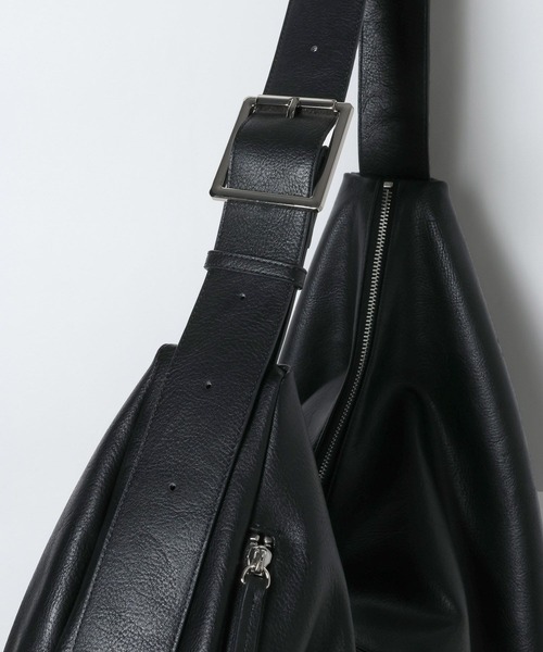 JEANASIS（ジーナシス）の「ソフトフェイクレザーショルダー/663716（ショルダーバッグ・レディース・オフホワイト/シルバー/ブラック・FREE）」の10枚目の写真