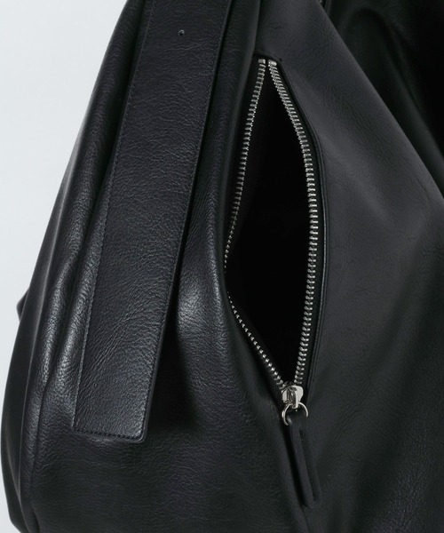 JEANASIS（ジーナシス）の「ソフトフェイクレザーショルダー/663716（ショルダーバッグ・レディース・オフホワイト/シルバー/ブラック・FREE）」の11枚目の写真