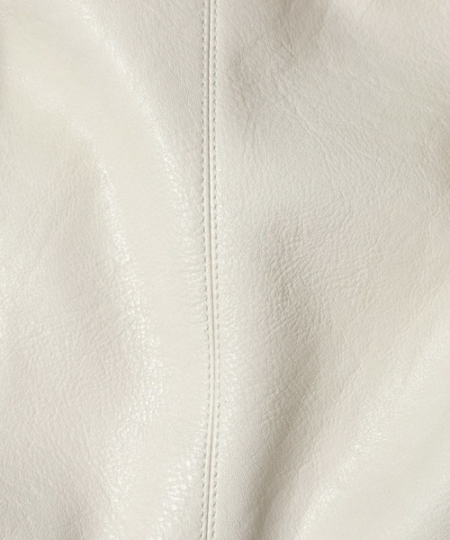 JEANASIS（ジーナシス）の「ソフトフェイクレザーショルダー/663716（ショルダーバッグ・レディース・オフホワイト/シルバー/ブラック・FREE）」の14枚目の写真