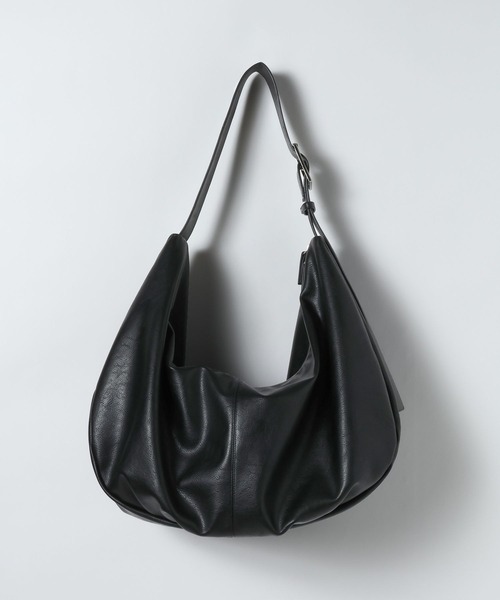 JEANASIS（ジーナシス）の「ソフトフェイクレザーショルダー/663716（ショルダーバッグ・レディース・オフホワイト/シルバー/ブラック・FREE）」の15枚目の写真