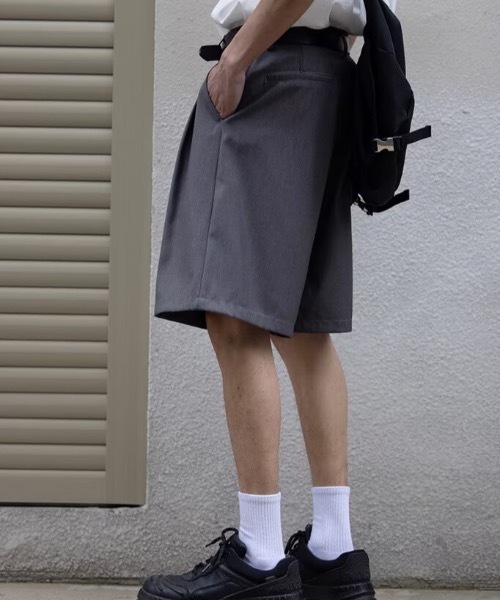 SHEPP(シープ)の「【26年春夏新作】2タックハーフスラックス(スラックス・メンズ・グレー/ブラック・M/L)」の3枚目の写真