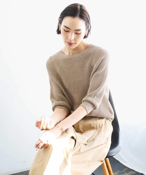 MICHEL KLEIN（ミッシェル・クラン）の「ホールガーメント(R)ラグランラメニット（ニット/セーター・レディース・ベージュ/ホワイト/ダークインディゴブルー・38/40）」の17枚目の写真