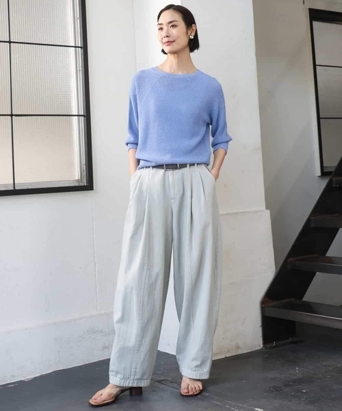 MICHEL KLEIN（ミッシェル・クラン）の「ホールガーメント(R)ラグランラメニット（ニット/セーター・レディース・ベージュ/ホワイト/ダークインディゴブルー・38/40）」の5枚目の写真