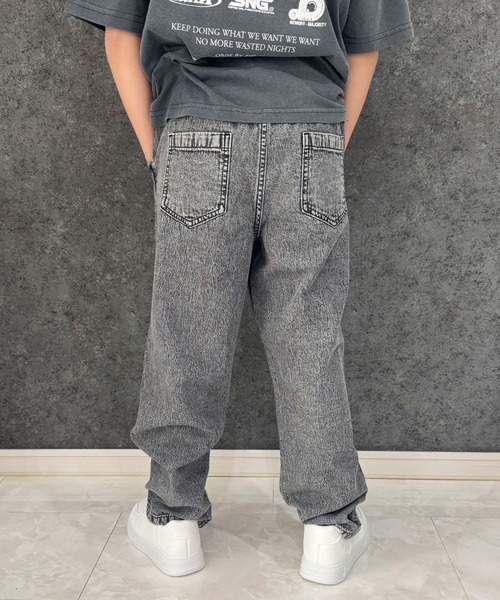 SHISKY（シスキー）の「【ケミカルウォッシュ 】デニム リラックスパンツ（526-00)（デニムパンツ・キッズ・ブルー/ブラック・110/120/130/140/160）」の10枚目の写真