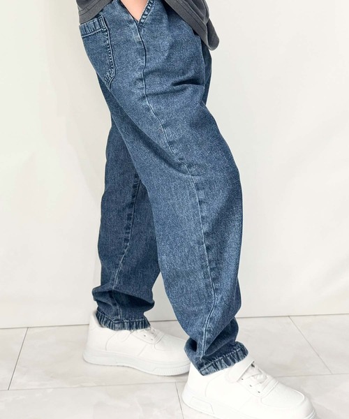 SHISKY（シスキー）の「【ケミカルウォッシュ 】デニム リラックスパンツ（526-00)（デニムパンツ・キッズ・ブルー/ブラック・110/120/130/140/160）」の14枚目の写真