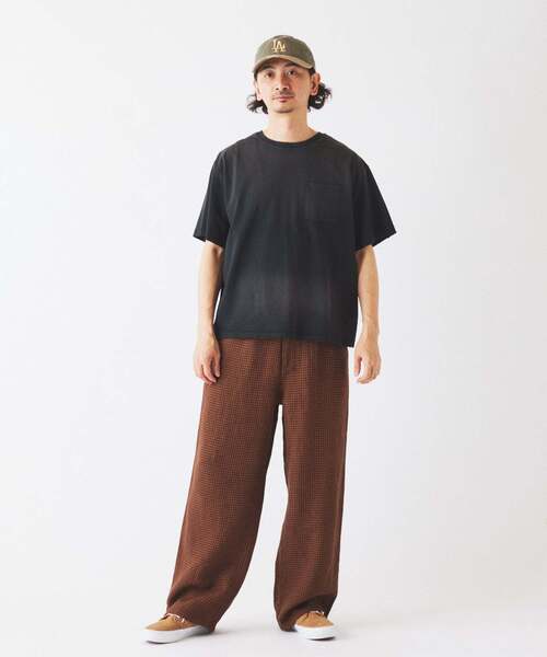 JOURNAL STANDARD relume(ジャーナルスタンダード レリューム)の「サンウォッシュ フェード加工 ポケットTシャツ(Tシャツ/カットソー・メンズ・ブラック/グレー/レッド/ブルー/ライトグリーン・MEDIUM/LARGE)」の15枚目の写真