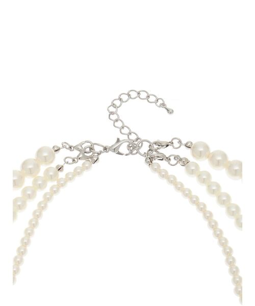 EVRIS（エヴリス）の「LONG PEARL CHAIN 3連 ネックレス（ネックレス・レディース・ホワイト・FREE）」の13枚目の写真