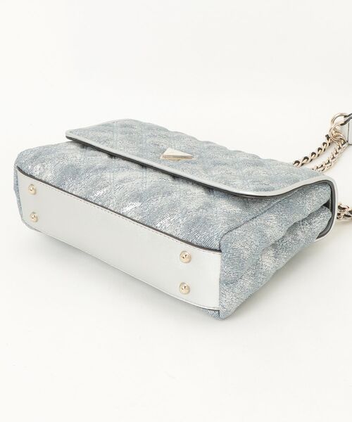 Guess（ゲス）の「GIULLY II Convertible Flap（ショルダーバッグ・レディース・ライトブルー・ONE SIZE）」の14枚目の写真
