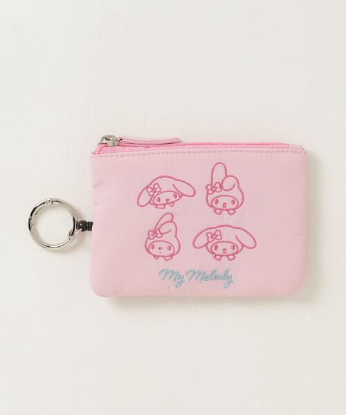 sanrio(サンリオ)の「"09"≪sanrio≫どっちにも伸びーる キーリール付き 2ポケット ナイロン フェイス 刺繍 パスポーチ(パスケース・レディース・ライトイエロー/ライトブルー/ベビーピンク/ライトピンク/ラベンダー/ライトグレー・ONE SIZE)」の11枚目の写真