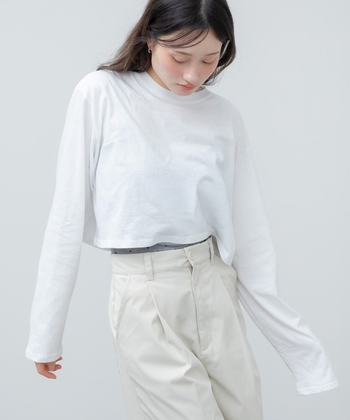 HEILIS(ヘイリス)の「クロップドボックス長袖Tシャツ / 春服 秋服 冬服 オーバーサイズ クロップド Tシャツ カットソー 長袖 トップス 無地 ノームコア シンプル 韓国 ブラック グレー ホワイト(Tシャツ/カットソー・レディース・ブラック/ホワイト/グレー・FREE)」の7枚目の写真