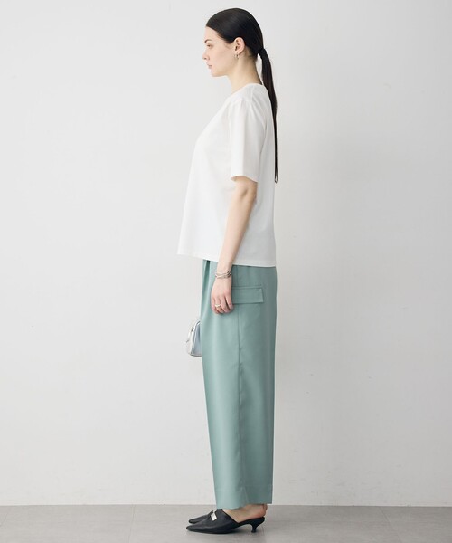 ICB(アイシービー)の「FluidBackSatin ワイドストレートカーゴパンツ(カーゴパンツ・レディース・ブラック系/スモーキーグリーン系/グレー系・42/44)」の20枚目の写真