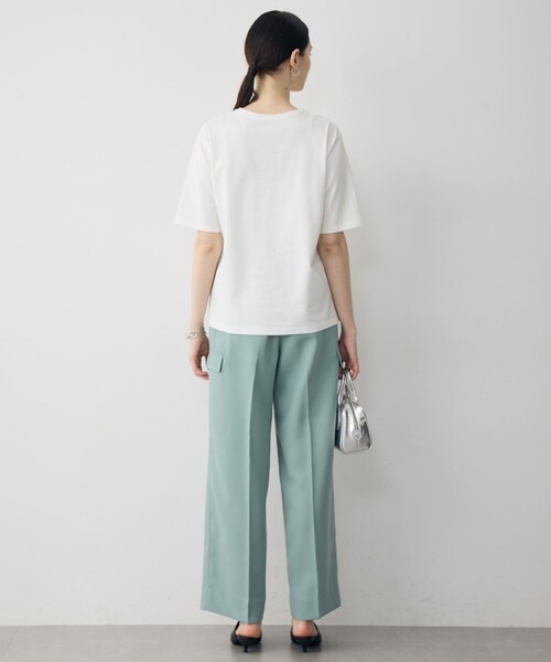 ICB(アイシービー)の「FluidBackSatin ワイドストレートカーゴパンツ(カーゴパンツ・レディース・ブラック系/スモーキーグリーン系/グレー系・42/44)」の21枚目の写真