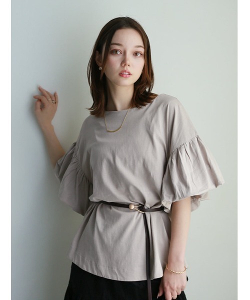 fifth（フィフス）の「フリルスリーブTシャツ（Tシャツ/カットソー・レディース・ブラック/グレイッシュベージュ/ホワイト・F）」の3枚目の写真