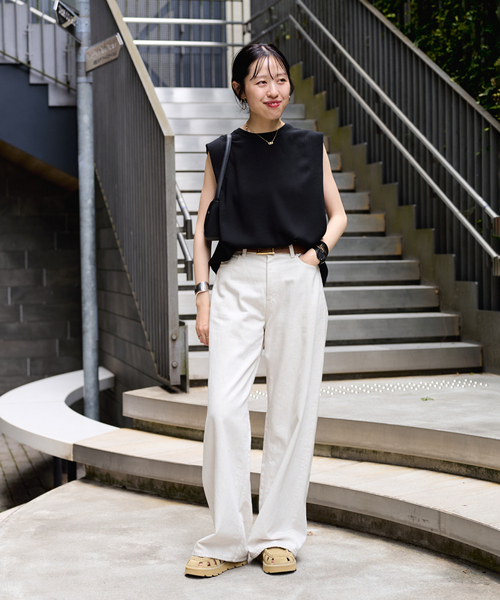 Clarks(クラークス)の「CLARKS/ クラークス meare buckle Gurkhaサンダル(サンダル・レディース・ブラック/ベージュ・23cm/24cm/23.5cm/24.5cm/25cm)」の3枚目の写真