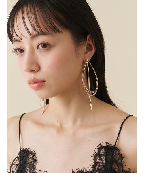SNIDEL(スナイデル)の「フープピアス(ピアス(両耳用)・レディース・ゴールド/マルチ・F)」の16枚目の写真