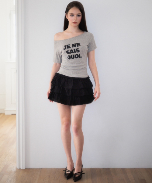 ROSEFRANTZ（ロゼフランツ）の「Minimal French Lettering T-shirt [Gray]（Tシャツ/カットソー・レディース・アッシュグレー・OS）」の4枚目の写真