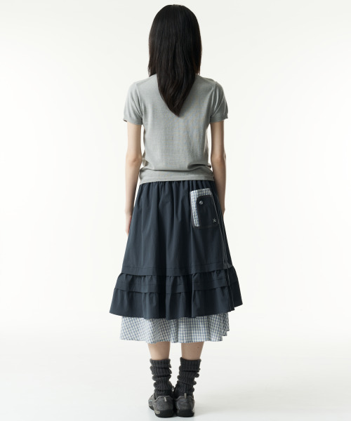 THECOLDESTMOMENT(ザコールデストモーメント)の「TCM button half knit cardigan (grey)(カーディガン/ボレロ・レディース・その他・SMALL/MEDIUM)」の9枚目の写真