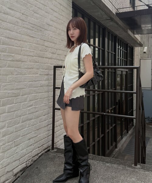 mline（エムライン）の「[mline]半袖チョーカー ボタントップス（Tシャツ/カットソー・レディース・ネイビー/ピンク/グレー/アイボリー・FREE）」の10枚目の写真