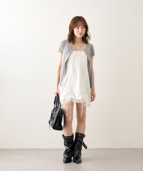 mline（エムライン）の「[mline]半袖チョーカー ボタントップス（Tシャツ/カットソー・レディース・ネイビー/ピンク/グレー/アイボリー・FREE）」の17枚目の写真