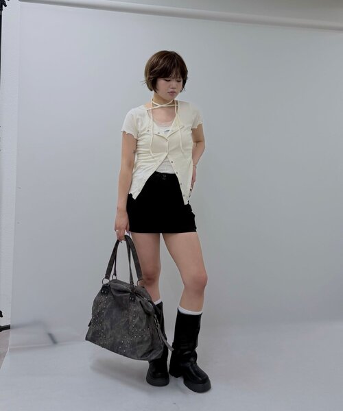 mline（エムライン）の「【待望の半袖ver】[mline]半袖チョーカー ボタントップス（Tシャツ/カットソー・レディース・ネイビー/ピンク/グレー/アイボリー・FREE）」の11枚目の写真
