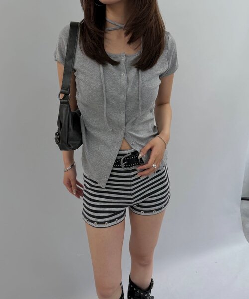 mline（エムライン）の「【待望の半袖ver】[mline]半袖チョーカー ボタントップス（Tシャツ/カットソー・レディース・ネイビー/ピンク/グレー/アイボリー・FREE）」の15枚目の写真