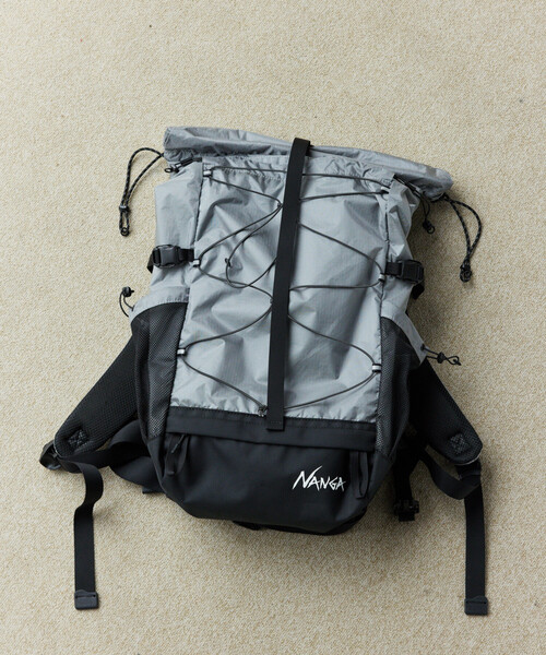 NANGA(ナンガ)の「NANGA/ナンガ Fibermax TUL BACKPACK バックパック(バックパック/リュック・メンズ・グレー/ブラック/イエロー・ONE SIZE)」の5枚目の写真