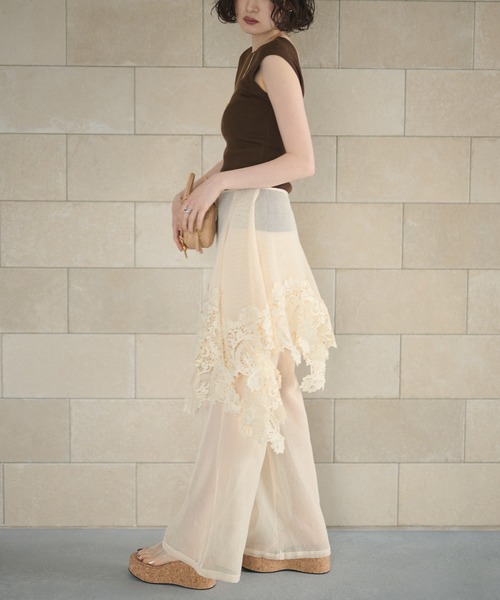 LAULEN(ローレン)の「2way lace shawl wrap set mesh pants /レースラップパーツセットメッシュワイドパンツ(その他パンツ・レディース・アイボリー・FREE)」の9枚目の写真