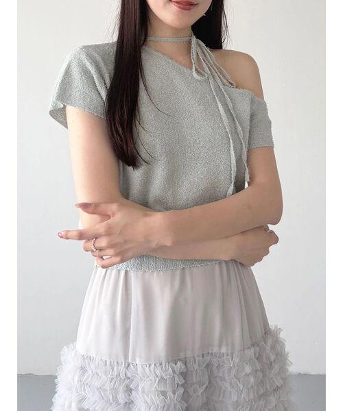 MERCURYDUO(マーキュリーデュオ)の「ワンショルダーチョーカーニット(ニット/セーター・レディース・ブラック/オフホワイト/ミント・FREE)」の3枚目の写真