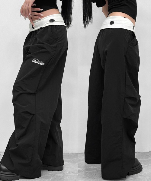 FOLLOWIN(フォロウィン)の「【2COLOR/DOT】ドットレイヤードワイドナイロンスウェットパンツ(スウェットパンツ・レディース・ホワイト/ブラック・FREE)」の1枚目の写真