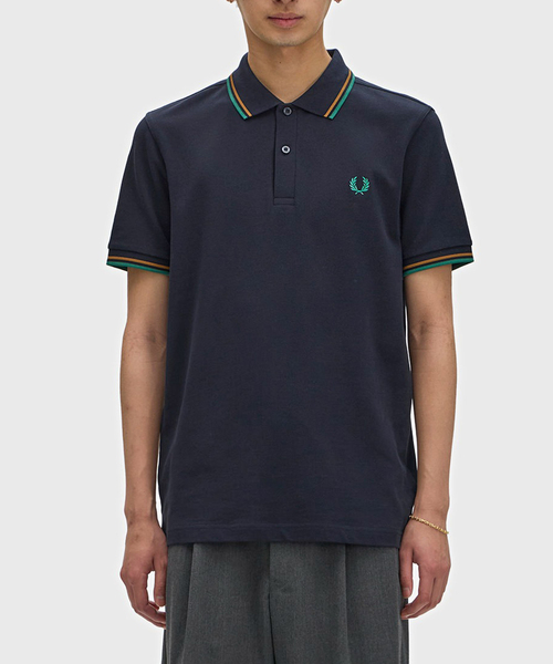 JOURNAL STANDARD relume(ジャーナルスタンダード レリューム)の「FRED PERRY / フレッドペリー The Fred Perry Shirt - M3600(ポロシャツ・メンズ・ブラック/ネイビー/アイボリー・MEDIUM/LARGE)」の4枚目の写真