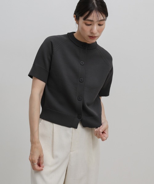 select MOCA(セレクトモカ)の「ボタンデザインスポンディッシュニットカーディガン(カーディガン/ボレロ・レディース・ブラウン/グレー/ブラック・FREE)」の7枚目の写真