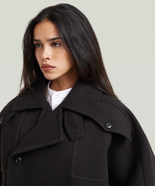 G-STAR(ジースター)の「4-Pocket Cape Jacket/ミリタリーディテール4ポケットケープジャケット(ブルゾン・レディース・ダークブラック・SMALL/MEDIUM/X-SMALL)」の3枚目の写真